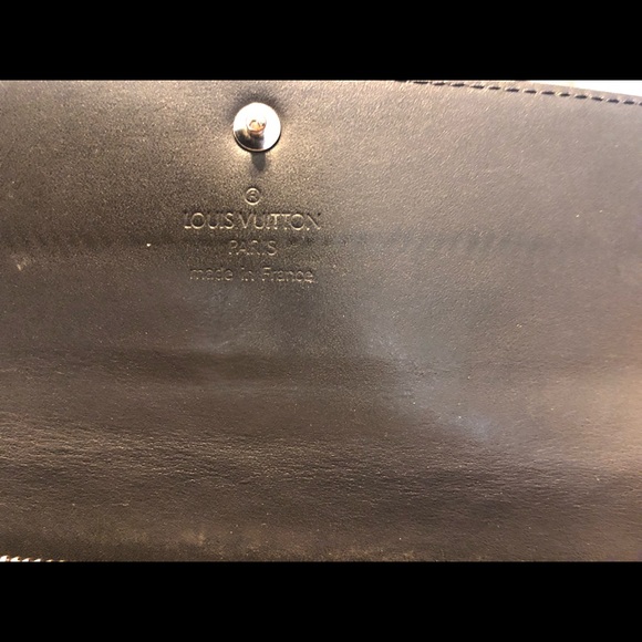 * SOLD* Louis Vuitton wallet - Picture 5 of 8